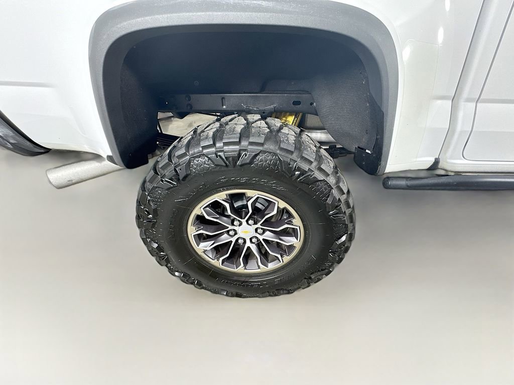 Used 2018 Chevrolet Colorado ZR2 AWD/4WD image 32