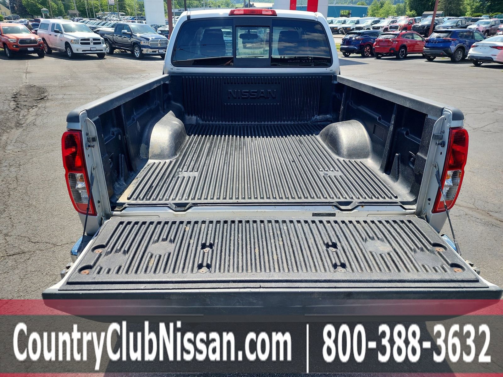 Used 2014 Nissan Frontier SV AWD/4WD image 21