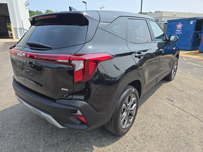 Certified 2024 Kia Seltos LX AWD/4WD image 8