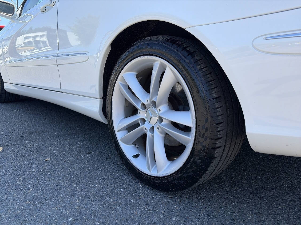 Used 2006 Mercedes-Benz CLK 350 Coupe image 4