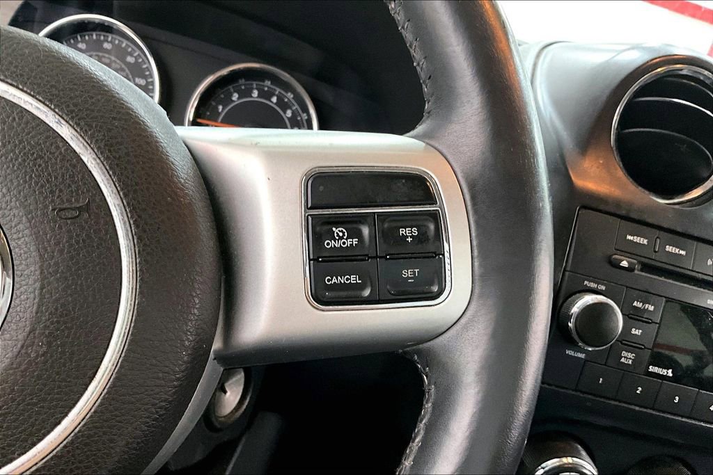 Used 2016 Jeep Compass High Altitude FWD image 19