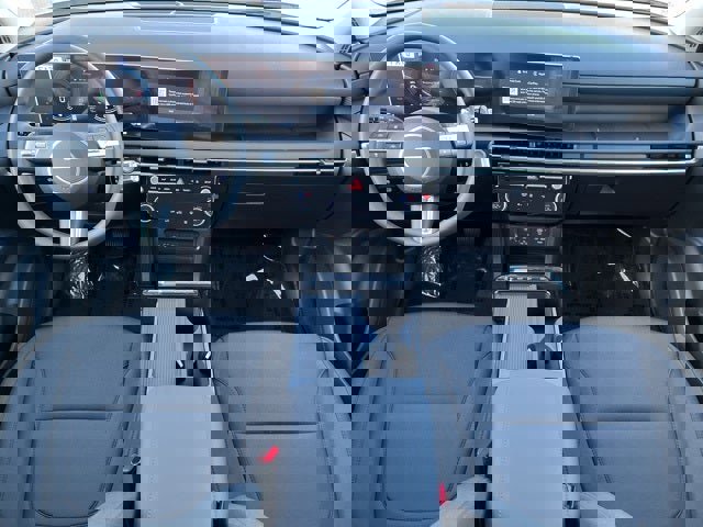 New 2026 Hyundai Tucson Blue SE image 18