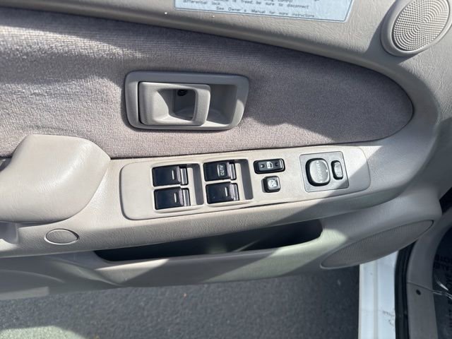 Used 2004 Toyota Tacoma PreRunner image 14