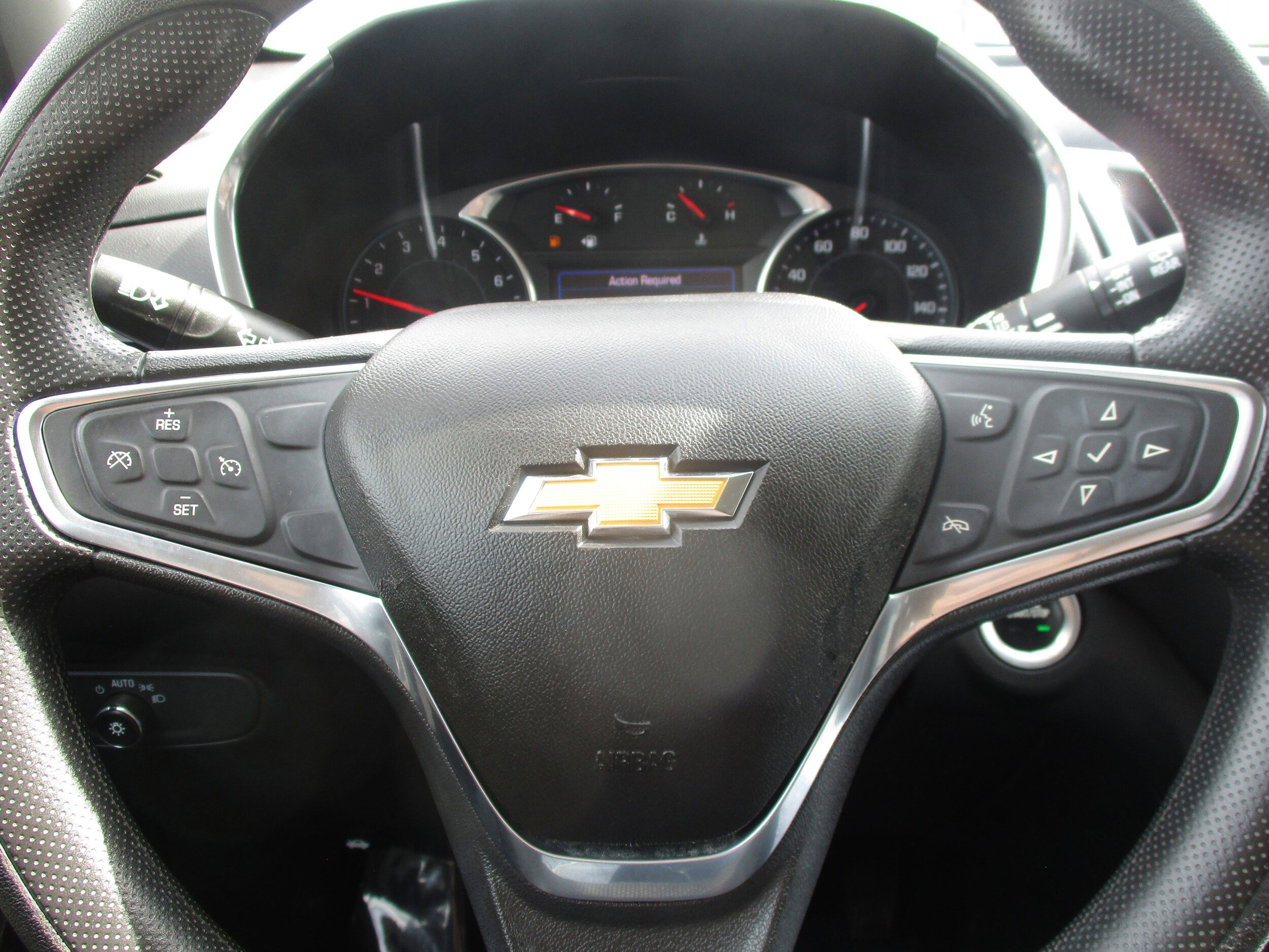 Used 2019 Chevrolet Equinox LT FWD image 13