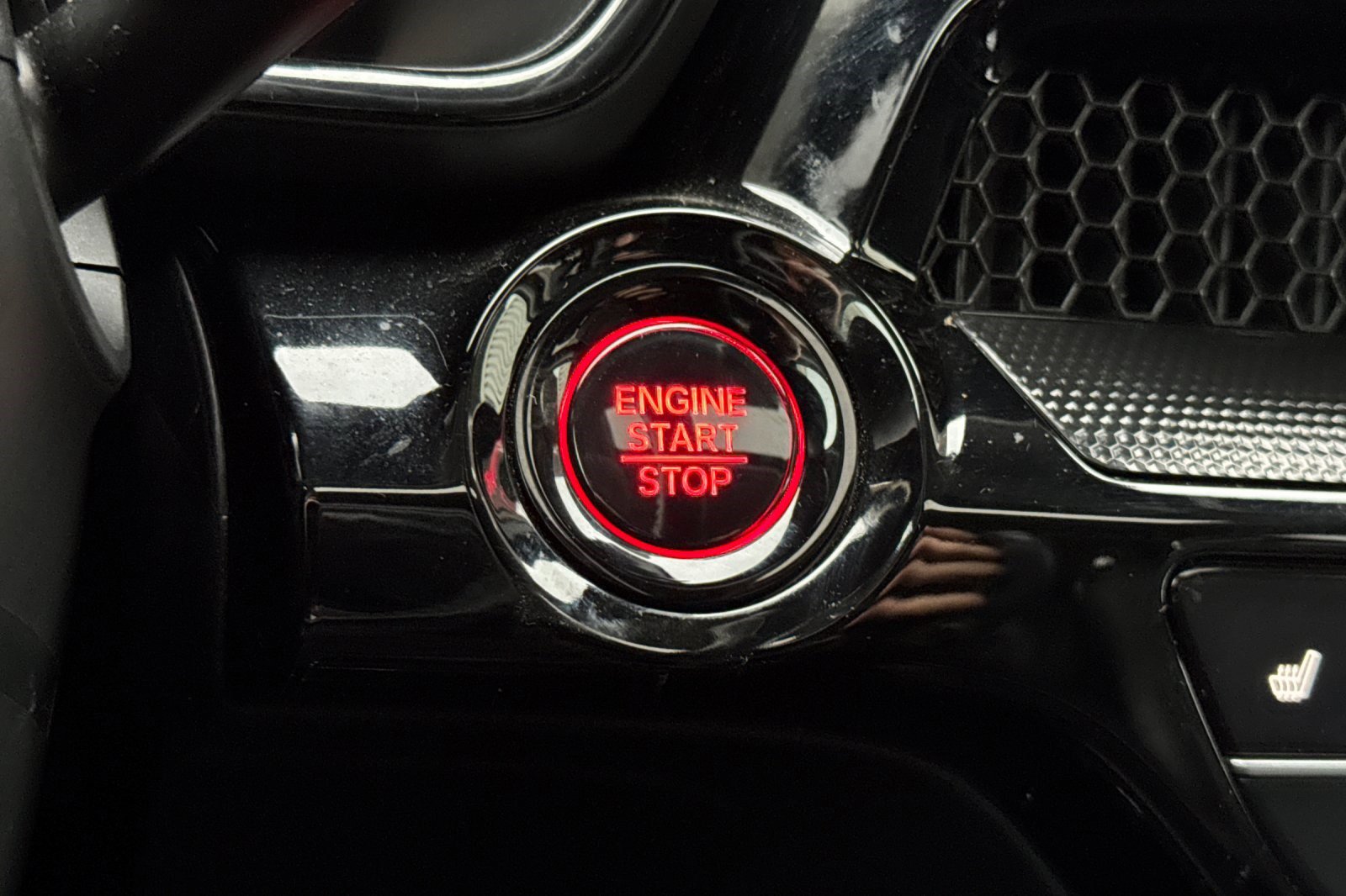 Used 2025 Honda CR-V EX-L image 33