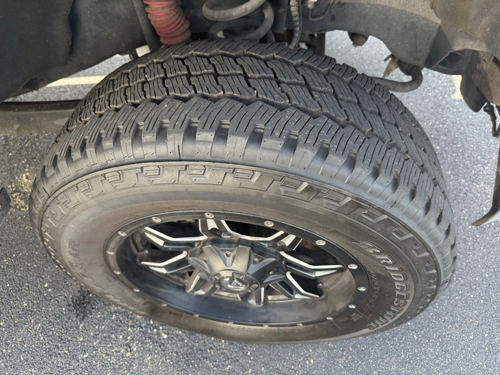 Used 2019 Ford F350 Lariat w/ Chrome Package image 4