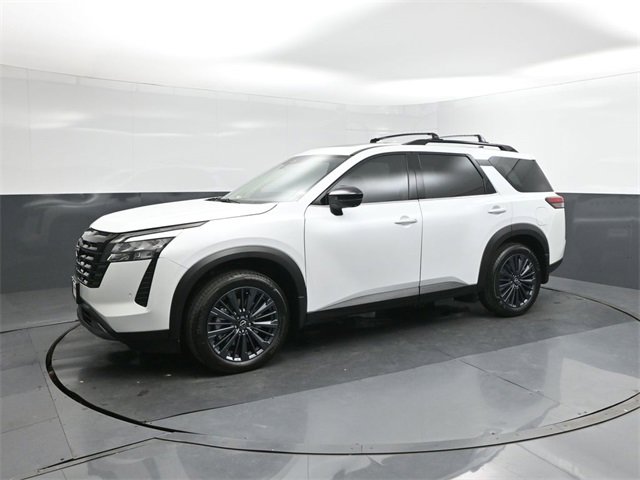 New 2026 Nissan Pathfinder SL w/ SL Premium Package image 1