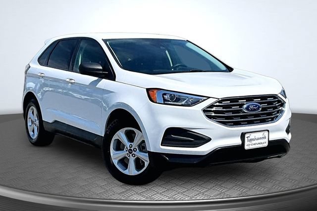 Used 2021 Ford Edge SE FWD image 3