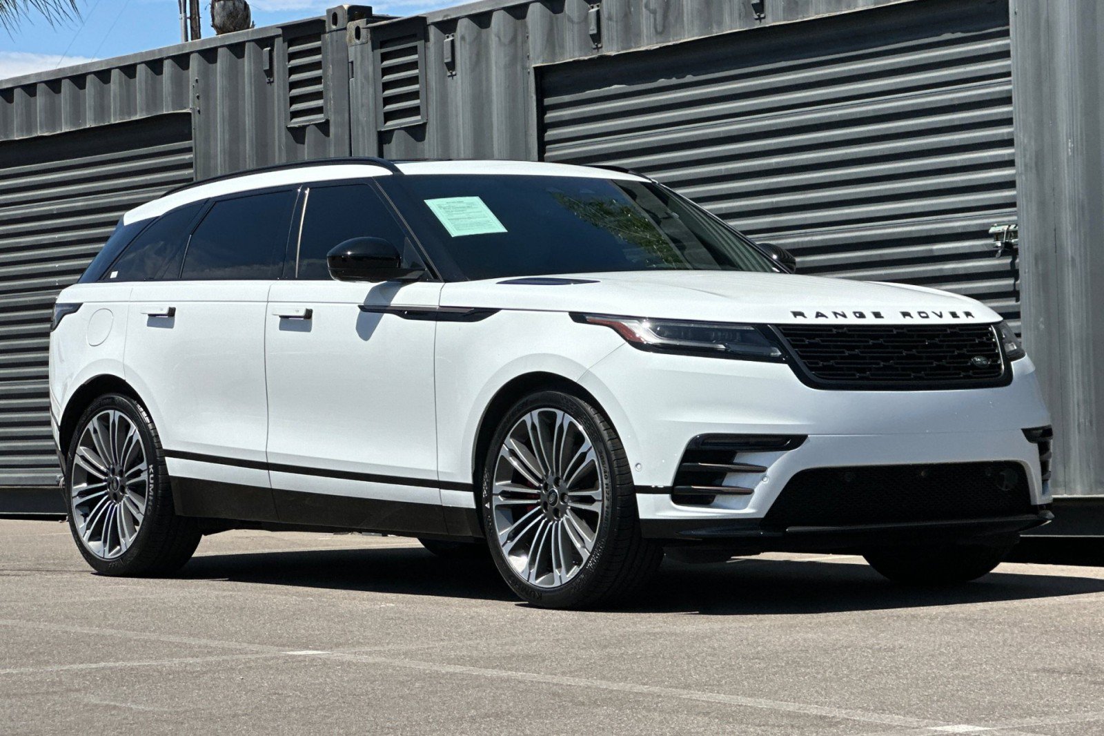 Used 2024 Land Rover Range Rover Velar Dynamic SE AWD/4WD image 10