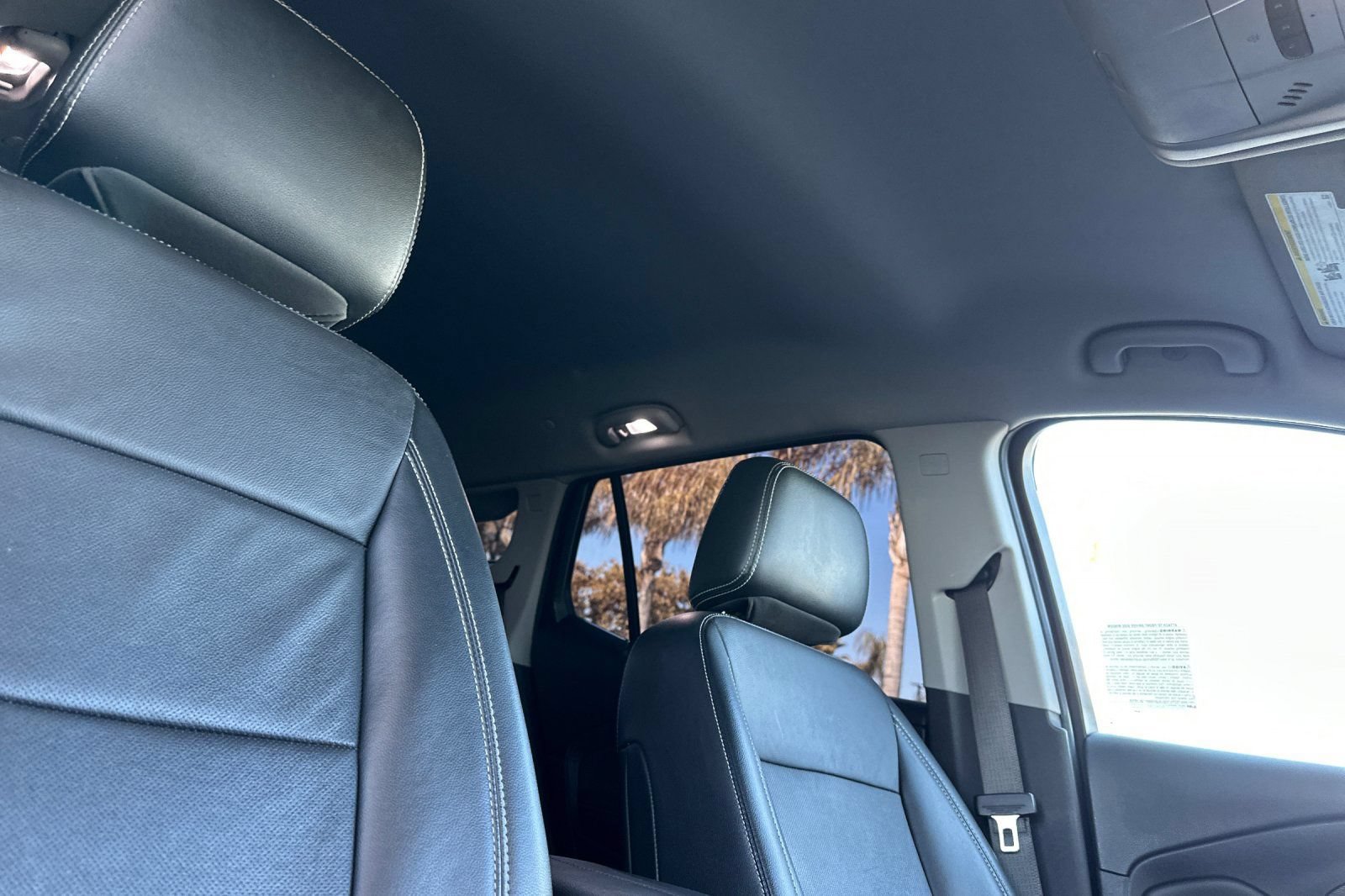 Certified 2023 GMC Terrain SLT w/ LPO, Cargo Package FWD image 18