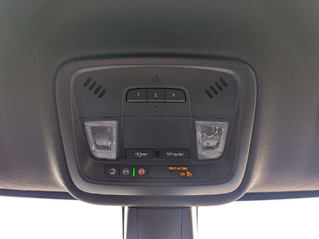 Used 2023 Chevrolet Traverse Premier FWD image 27