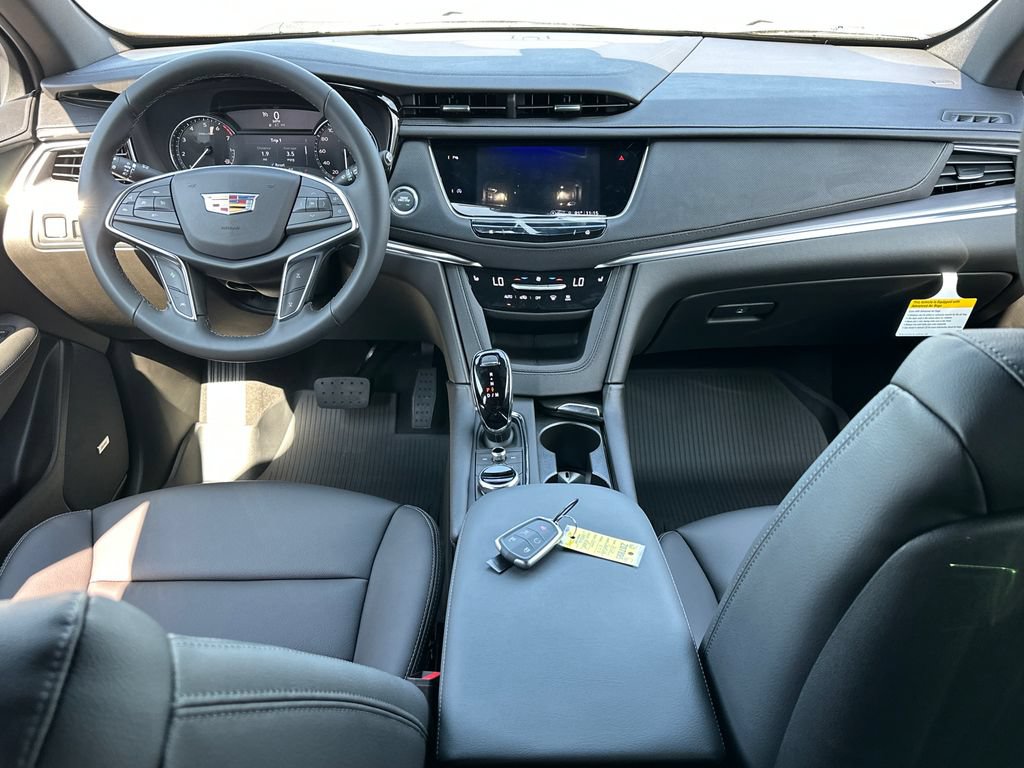 New 2026 Cadillac XT5 Luxury w/ LPO, Floor Liner Package AWD/4WD image 14