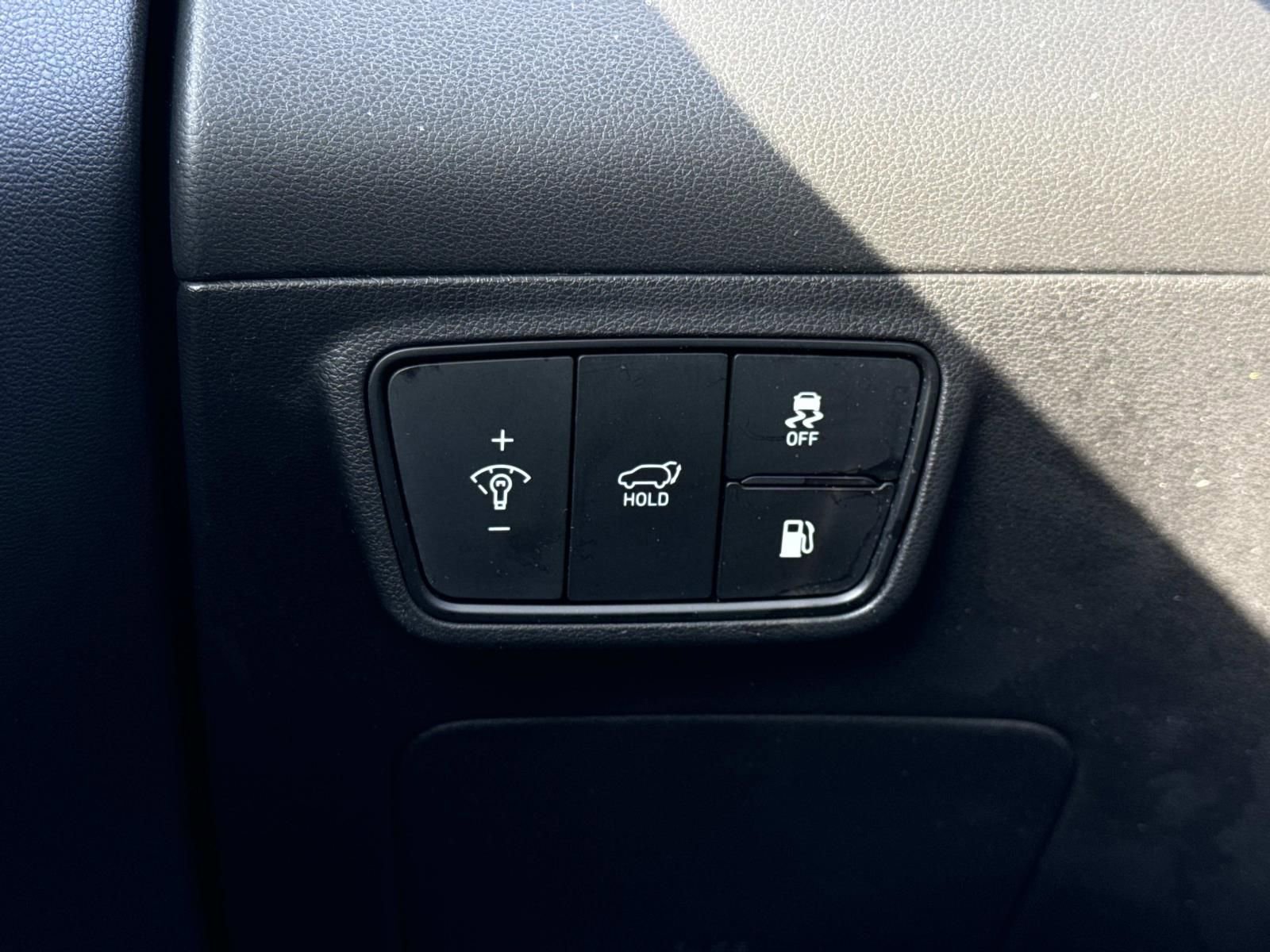 Used 2024 Hyundai Tucson Limited image 19