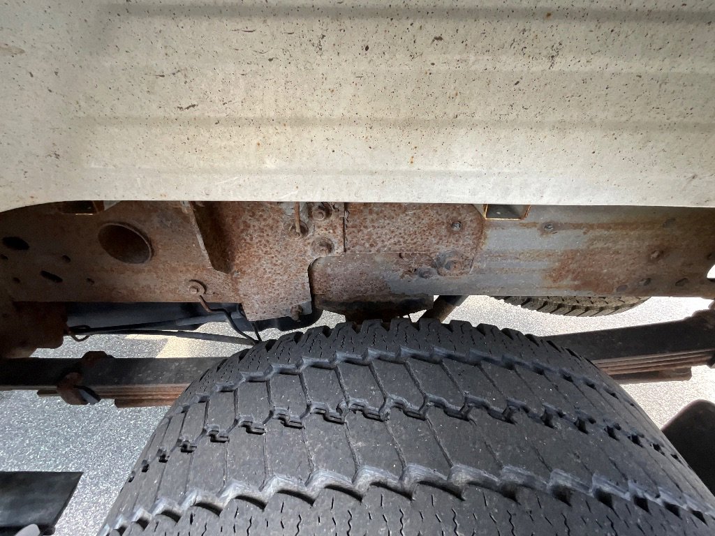 Used 2005 GMC Sierra 2500 SLT w/ Heavy-Duty Power Package image 44