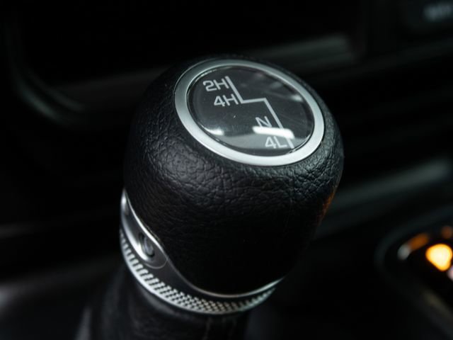 Used 2021 Jeep Gladiator Willys image 21