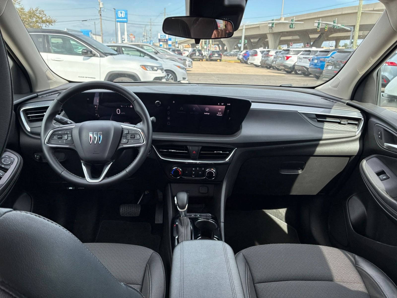 Used 2025 Buick Encore GX Preferred image 26