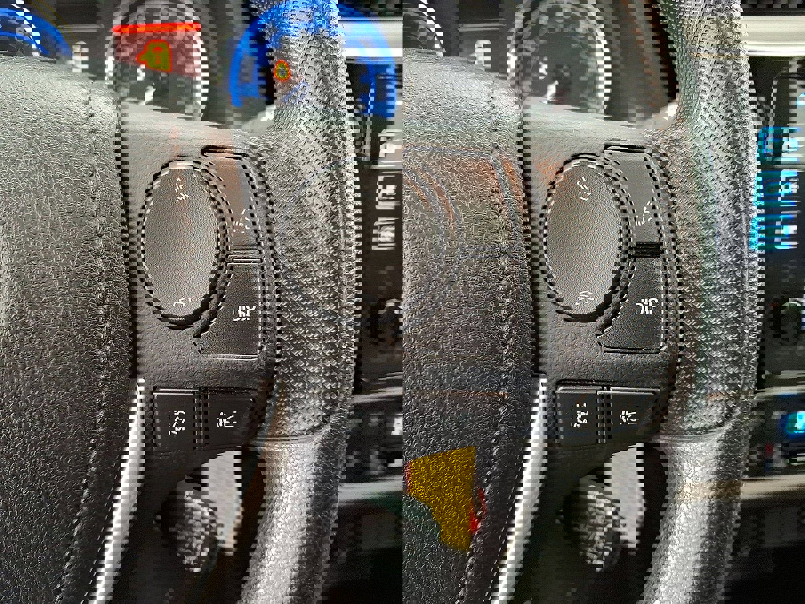 Used 2017 Toyota Corolla LE image 18