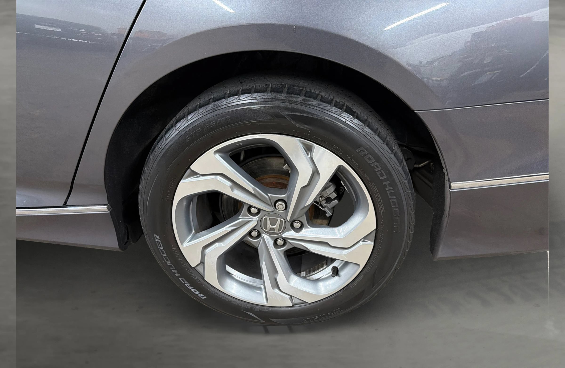 Used 2020 Honda Accord EX image 47