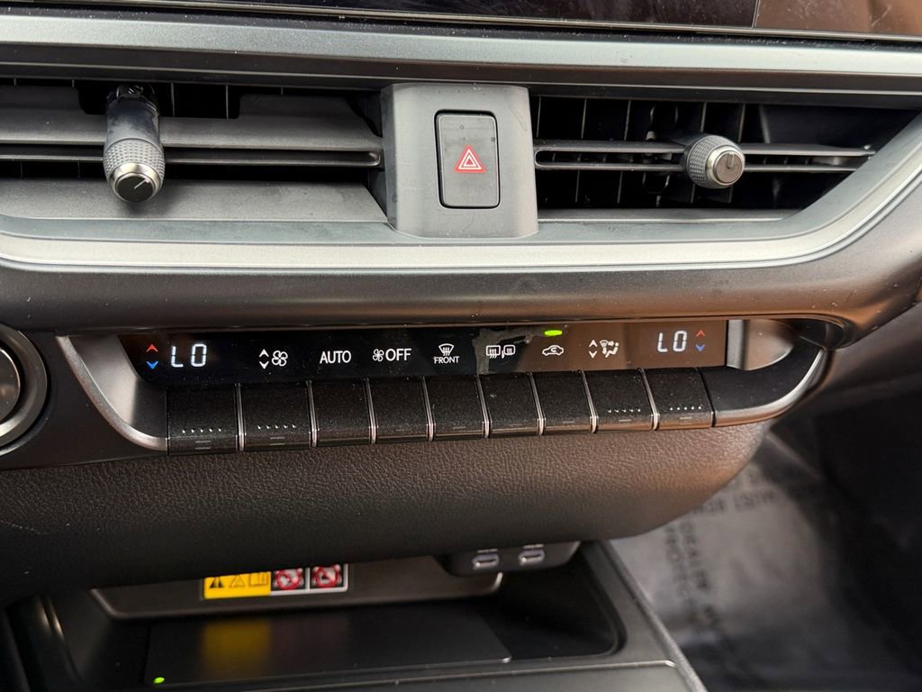 Certified 2025 Lexus UX 300h AWD w/ Accessory Package (Z1) image 23
