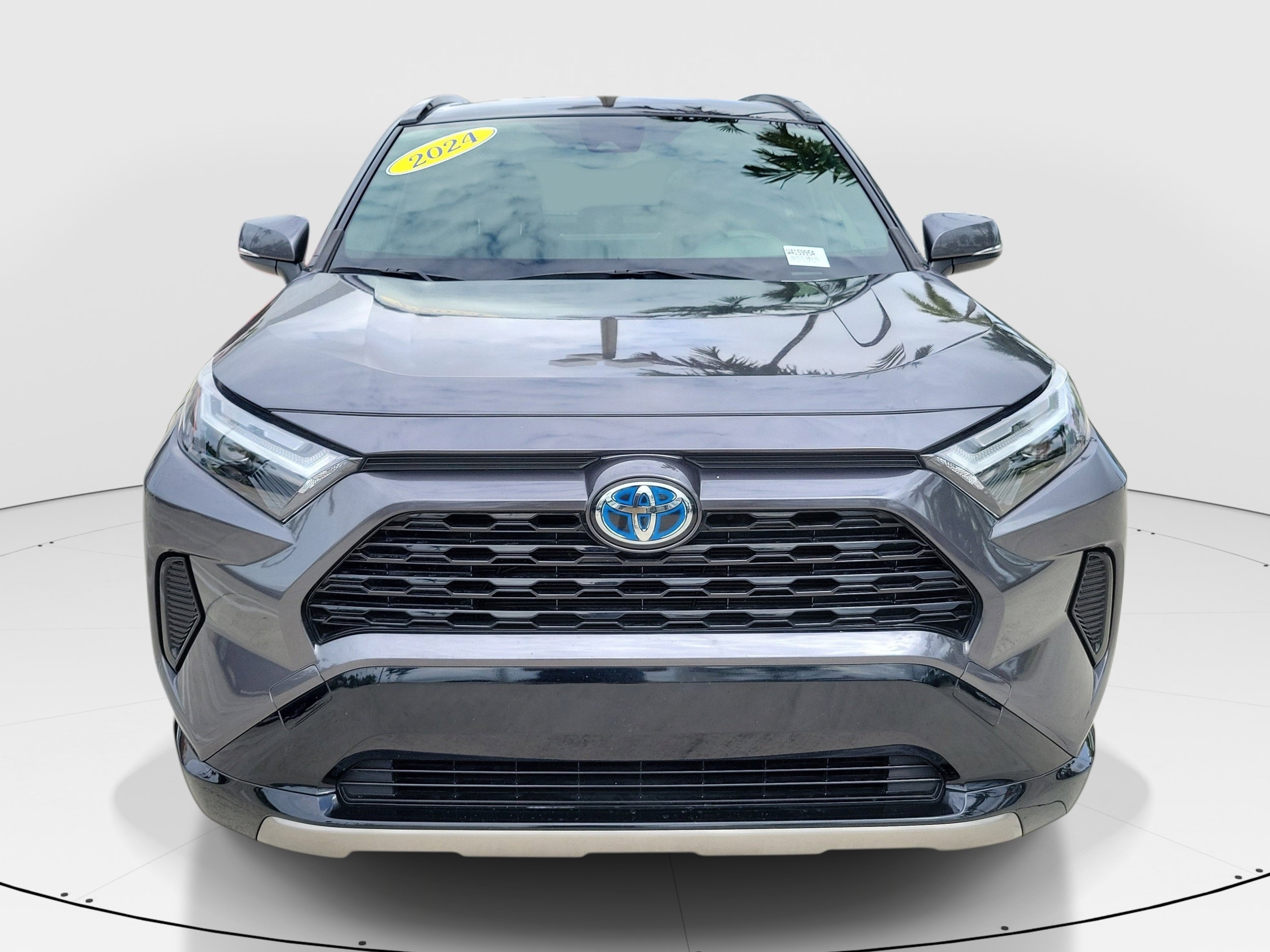 Certified 2024 Toyota RAV4 SE AWD/4WD image 2