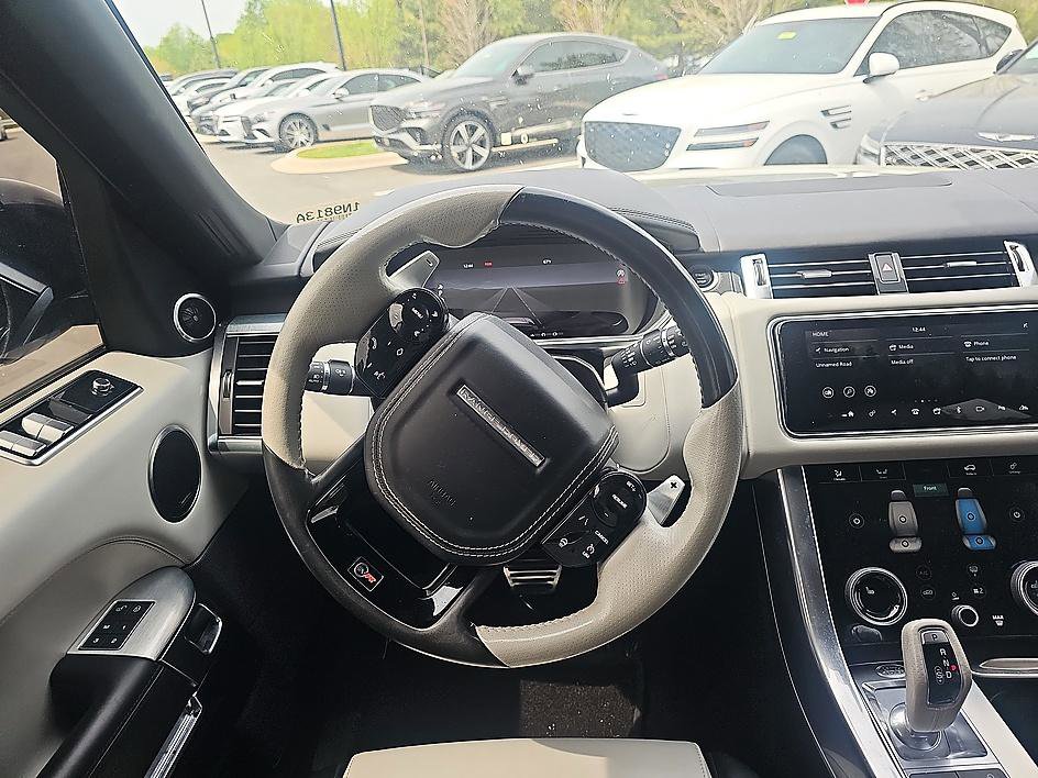 Used 2020 Land Rover Range Rover Sport SVR AWD/4WD image 19