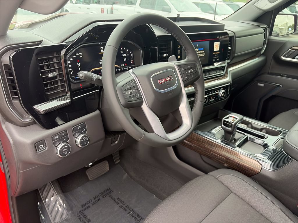 Used 2025 GMC Sierra 1500 Elevation AWD/4WD image 11
