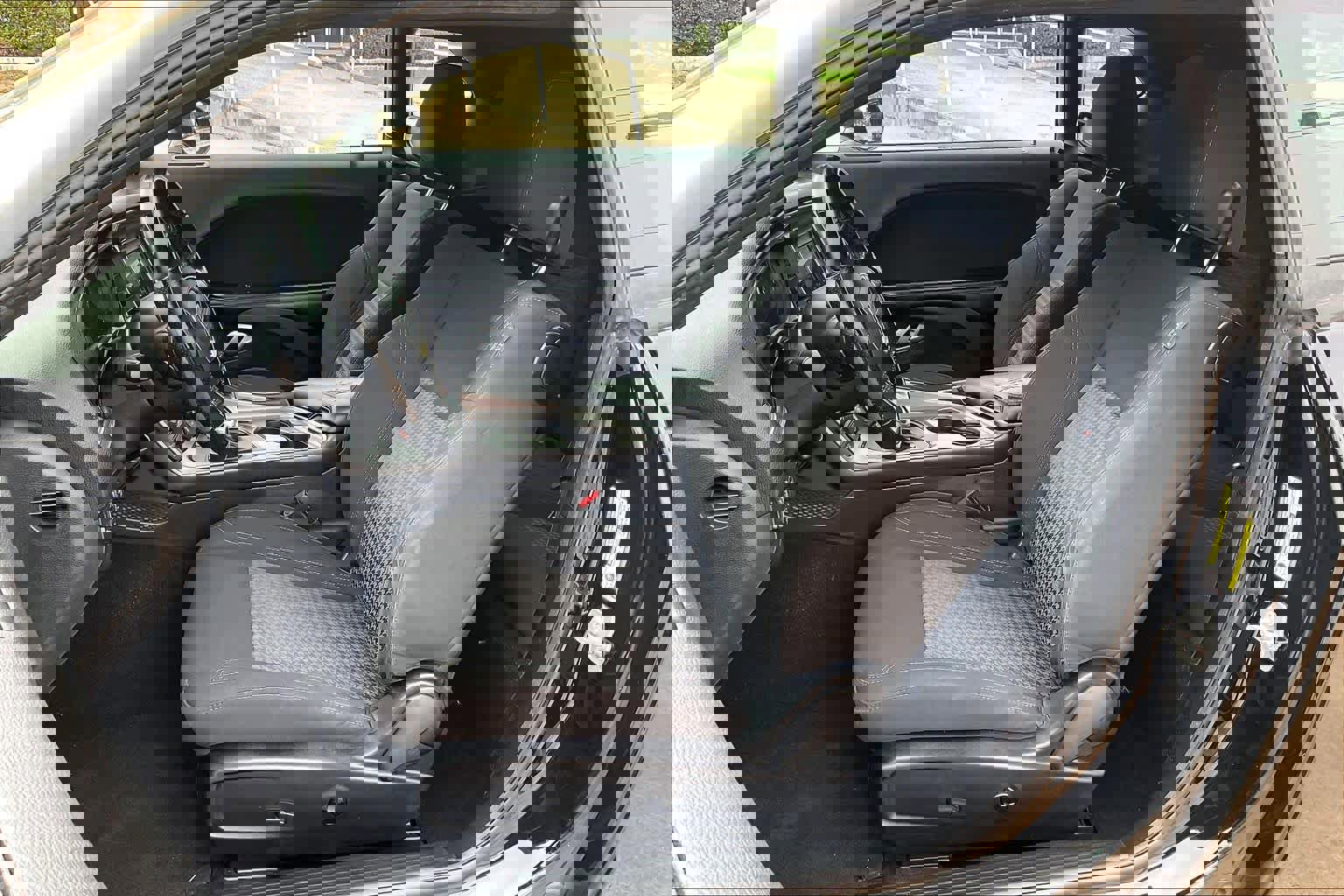 Used 2021 Dodge Challenger SXT w/ Blacktop Package image 7