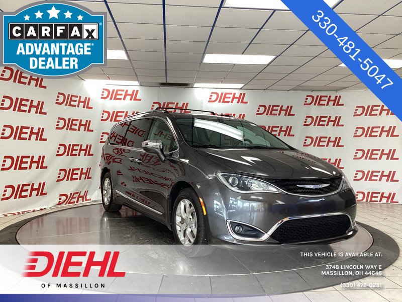 Used 2019 Chrysler Pacifica Limited FWD image 1