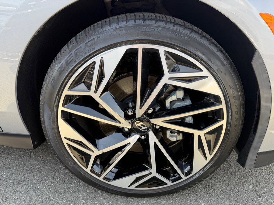 Used 2023 Hyundai Ioniq 6 SEL image 51