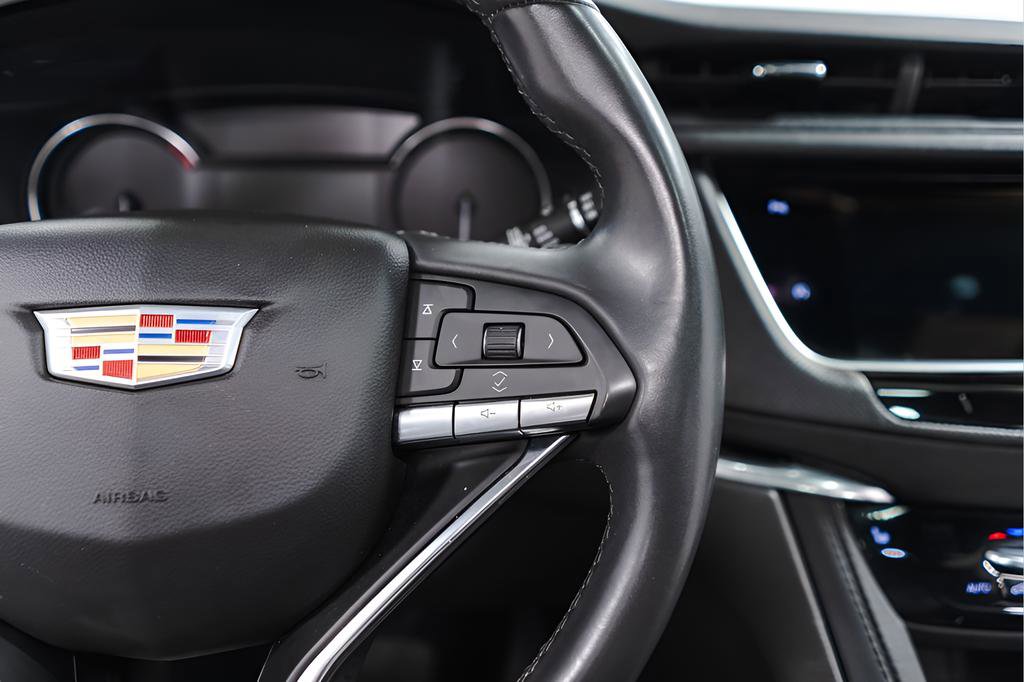 Used 2023 Cadillac XT6 Luxury image 13