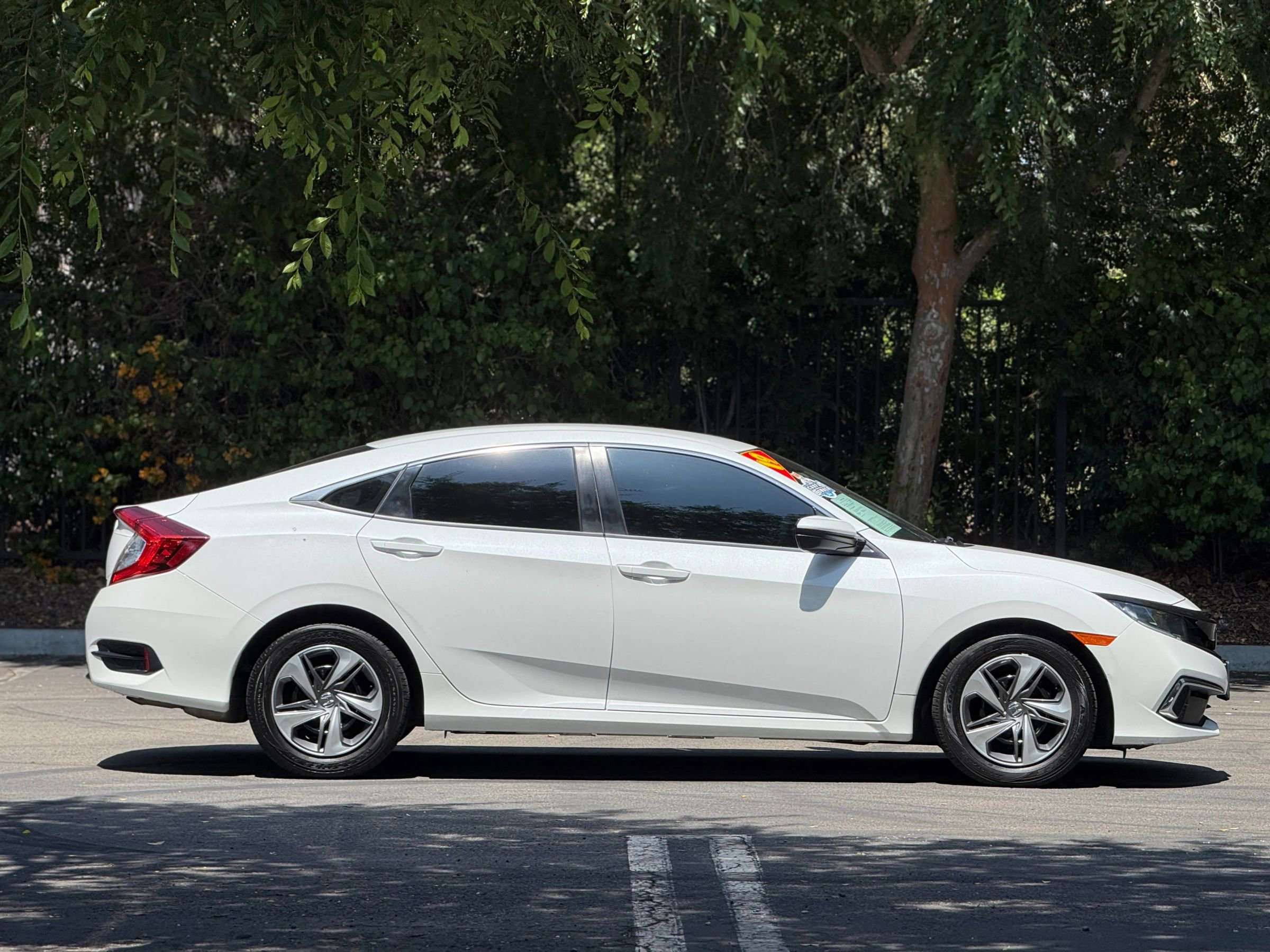 Used 2019 Honda Civic LX image 2