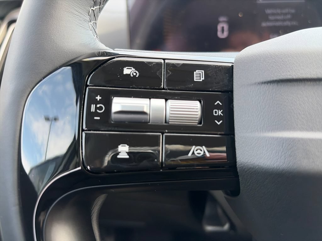 New 2026 Kia Sorento LX FWD image 13