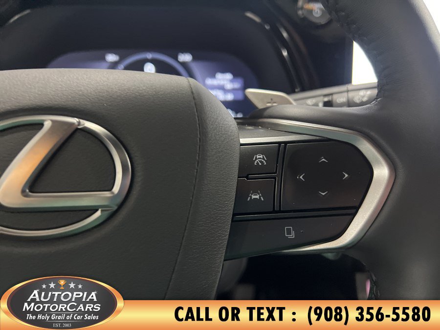 Used 2025 Lexus RX 350 w/ Convenience Package AWD/4WD image 37