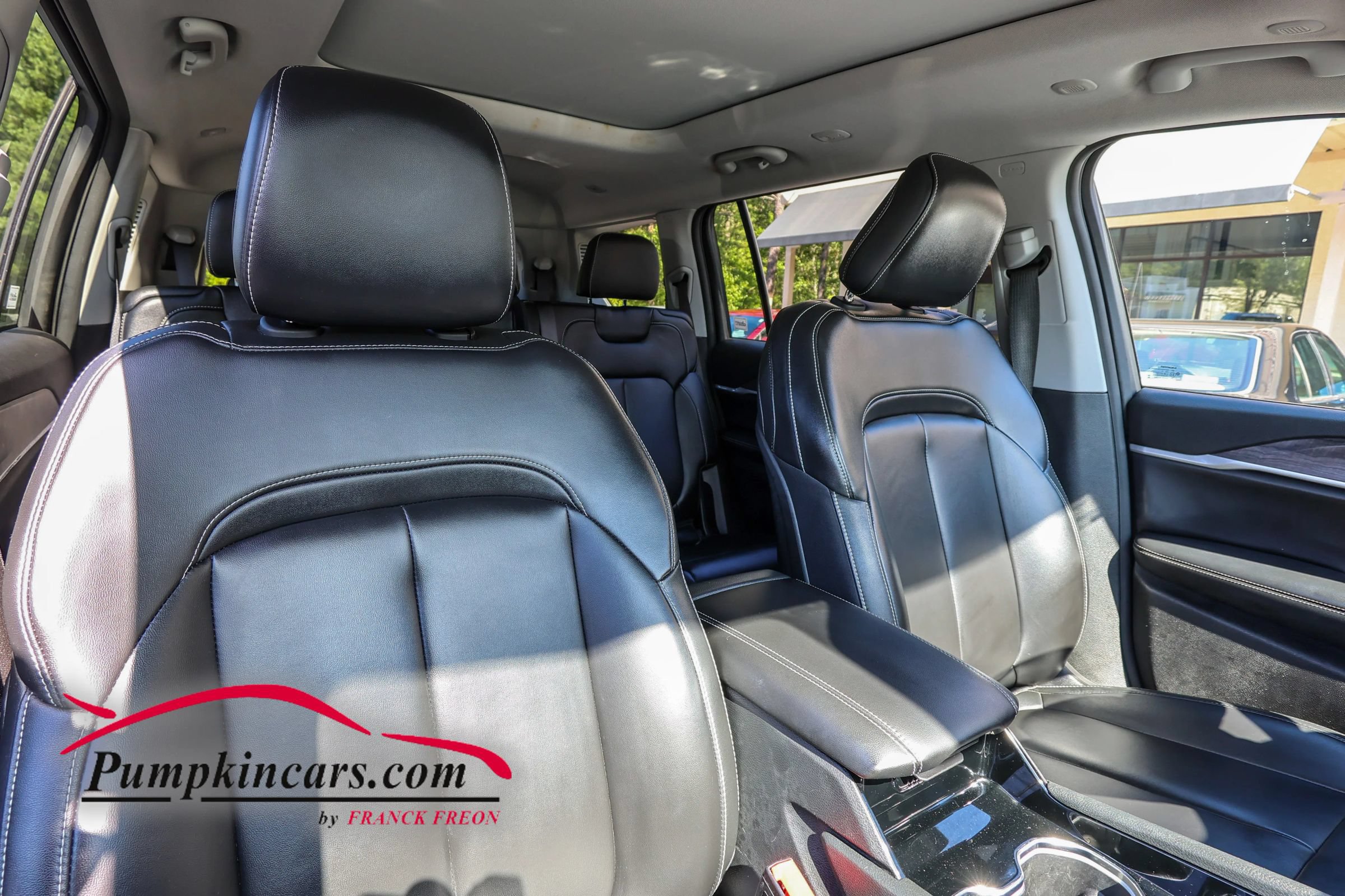 Used 2023 Jeep Grand Cherokee L Limited AWD/4WD image 25