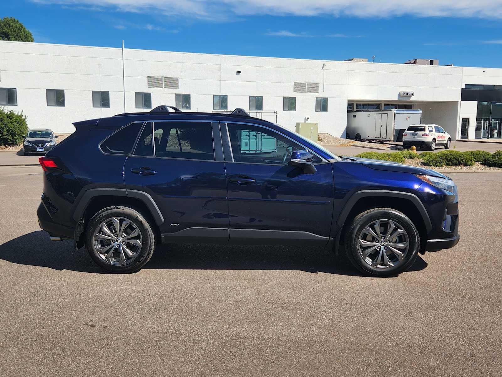 Used 2024 Toyota RAV4 XLE Premium AWD/4WD image 2