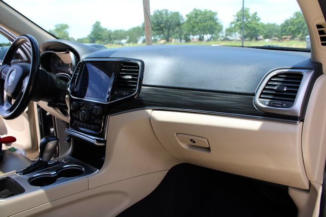 Used 2020 Jeep Grand Cherokee Limited RWD image 48