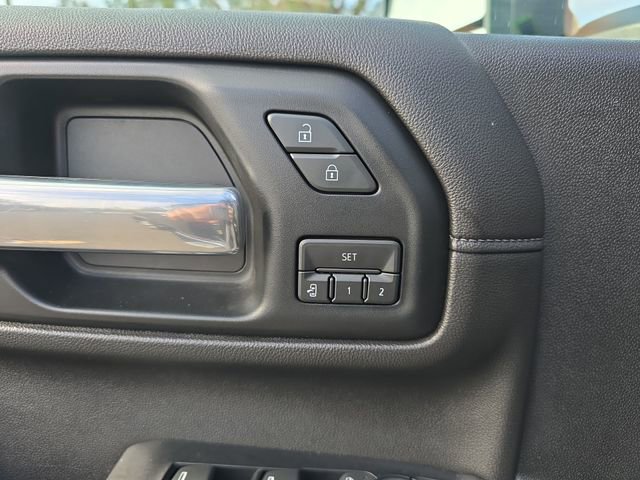 Certified 2020 Chevrolet Silverado 3500 LTZ w/ LTZ Plus Package image 30