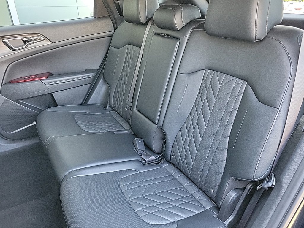 Used 2023 Kia Sportage X-Pro AWD/4WD image 13