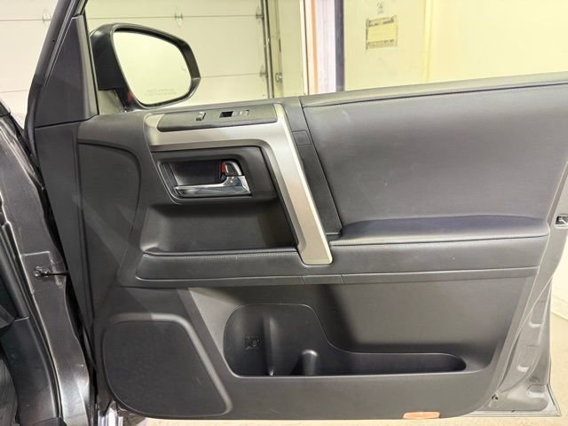 Used 2023 Toyota 4Runner Limited image 28