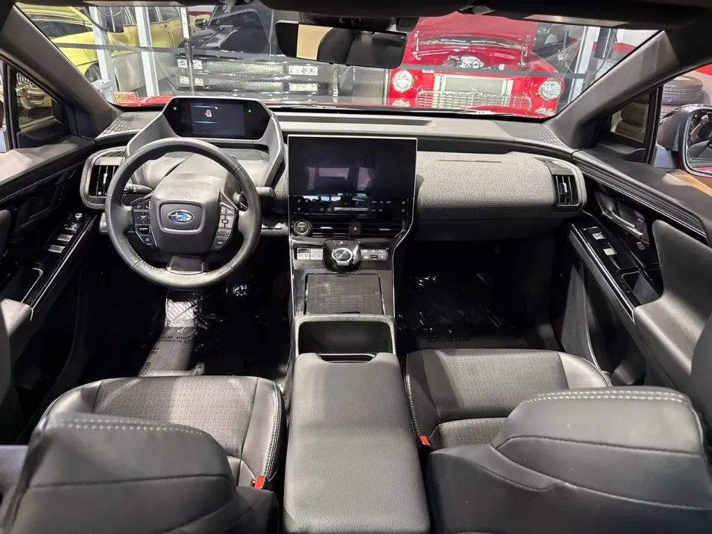Used 2023 Subaru Solterra AWD image 15