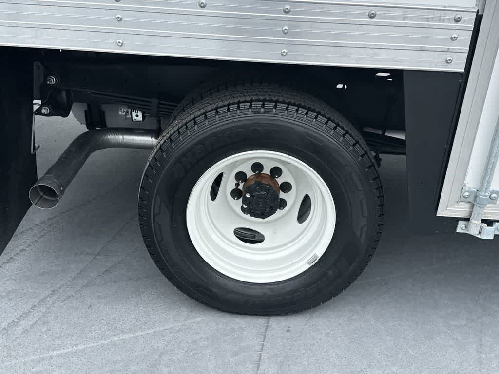 New 2025 Ford E-350 and Econoline 350 Super Duty w/ Power Equipment Group RWD image 29