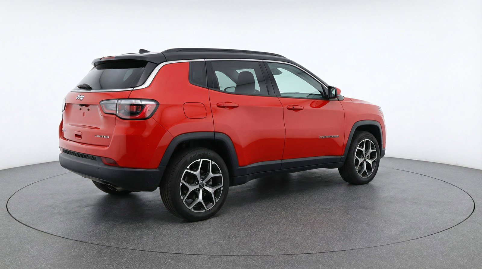 Used 2025 Jeep Compass Limited image 9