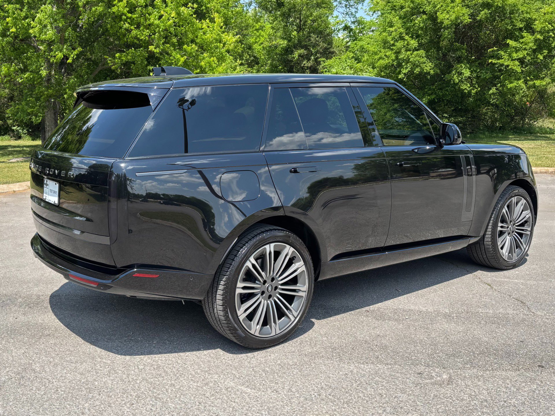 Used 2024 Land Rover Range Rover SE AWD/4WD image 6