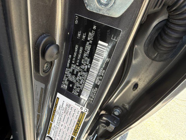 Used 2018 Toyota 4Runner Limited AWD/4WD image 39