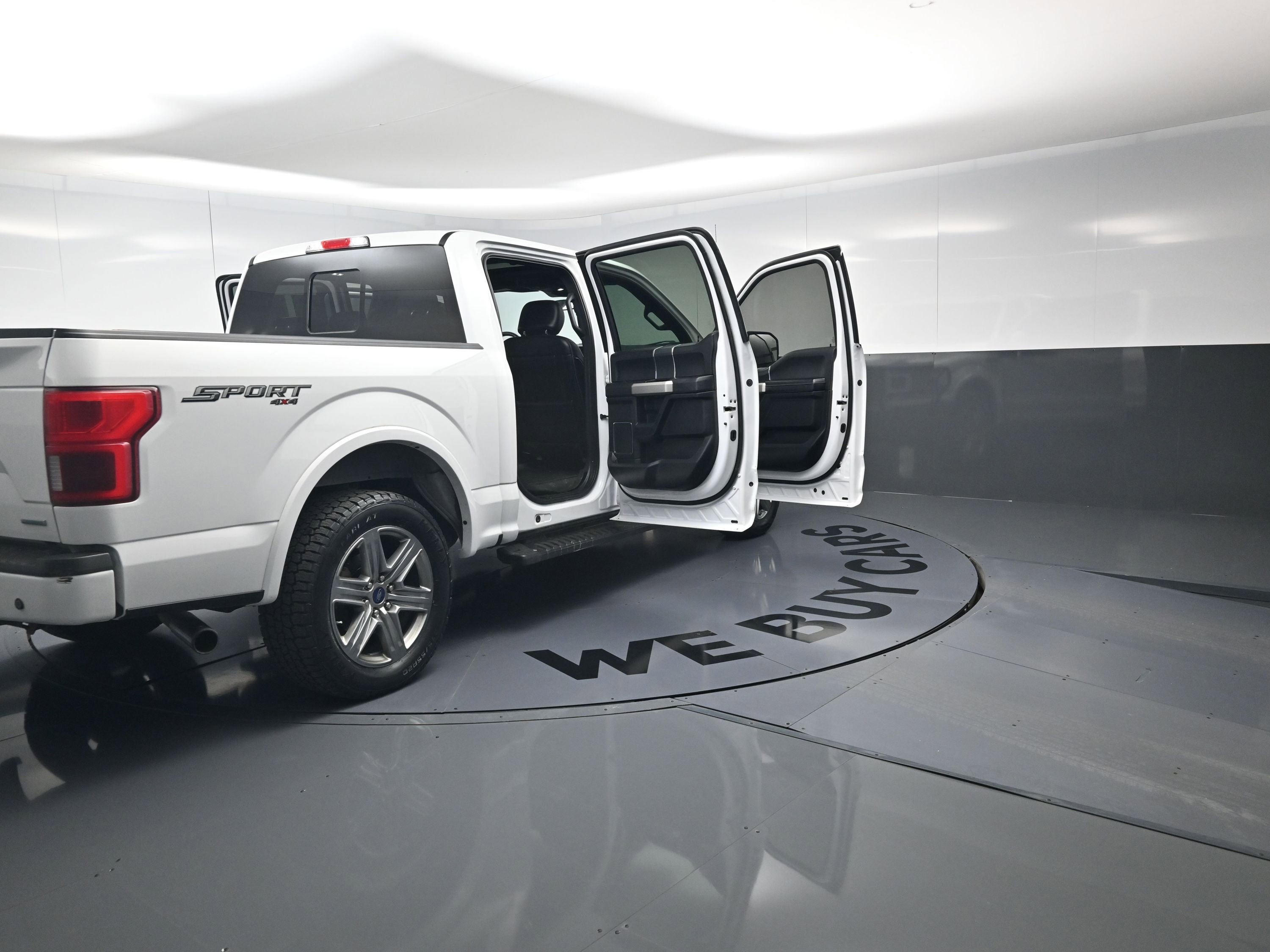 Used 2019 Ford F150 Lariat w/ Equipment Group 502A Luxury image 26