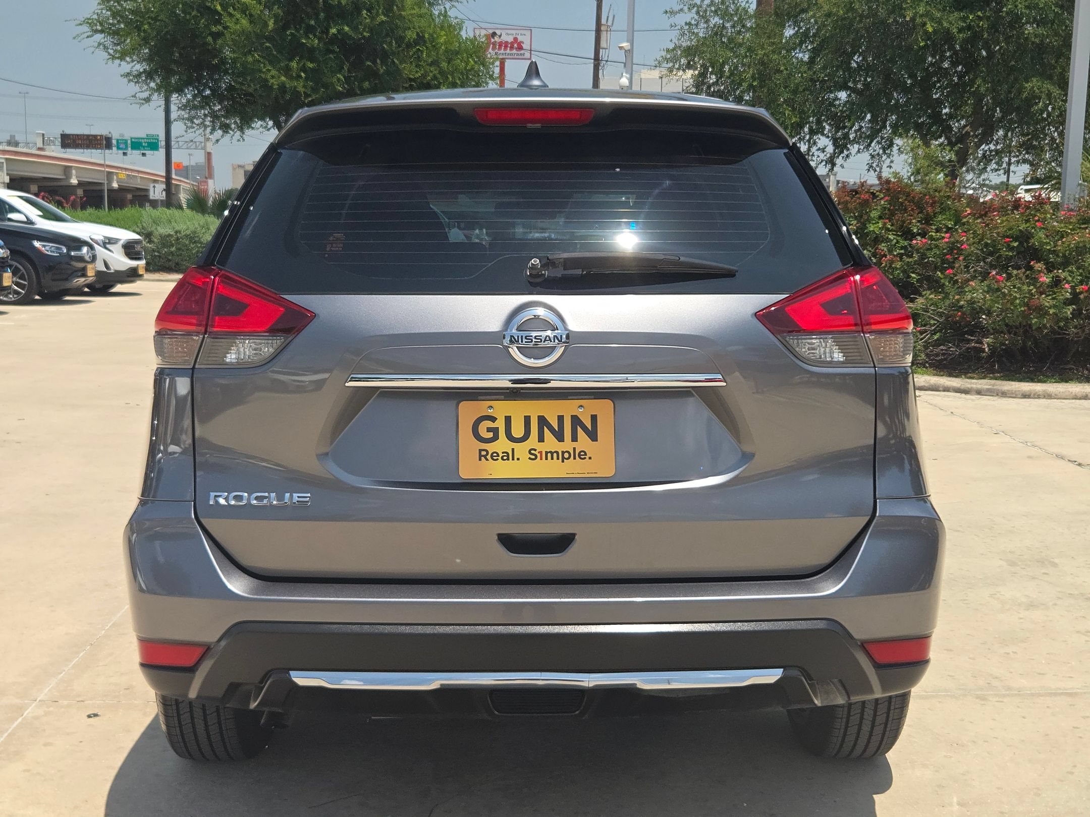 Certified 2020 Nissan Rogue S FWD image 4