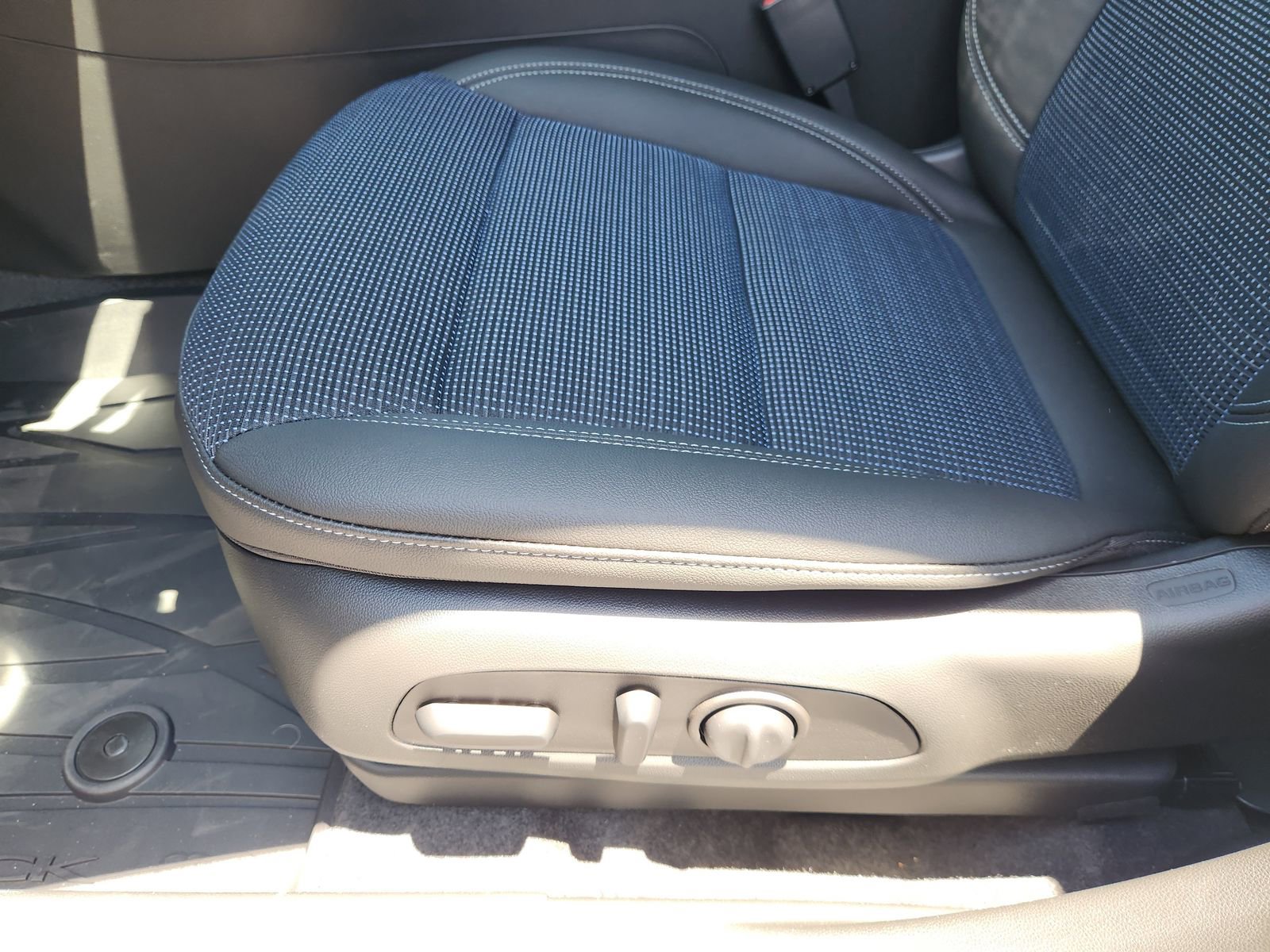 New 2026 Buick Envista Preferred w/ Convenience I Package FWD image 29
