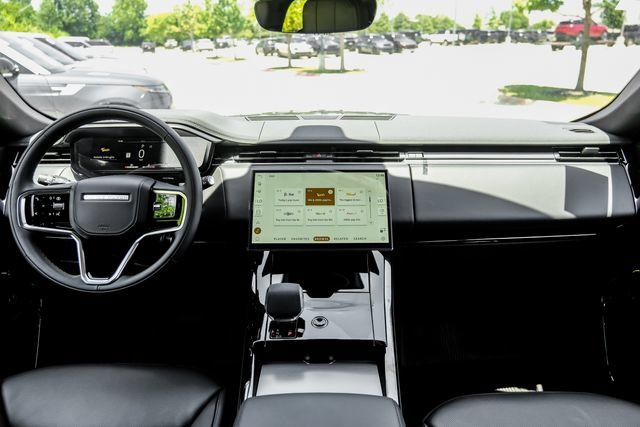 New 2026 Land Rover Range Rover Sport SE AWD/4WD image 18
