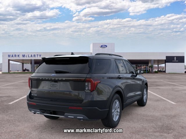 New 2026 Ford Explorer Active w/ Active Comfort Package RWD image 8