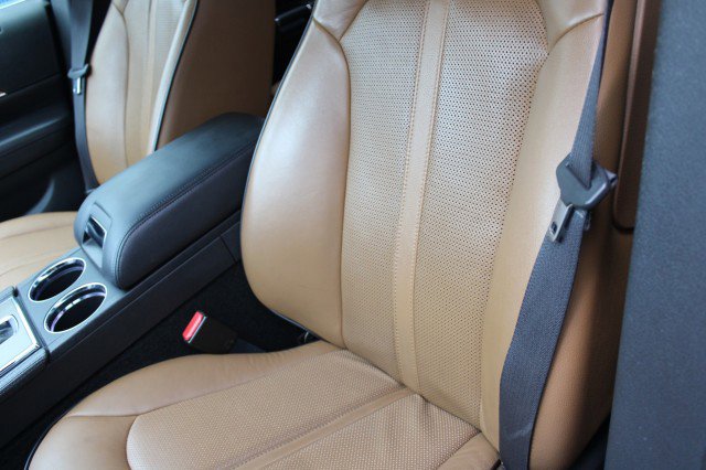 Used 2013 Lincoln MKX AWD image 20